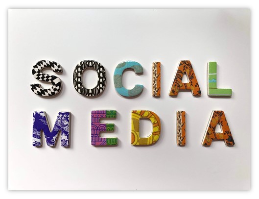 social media to strengthen brand message